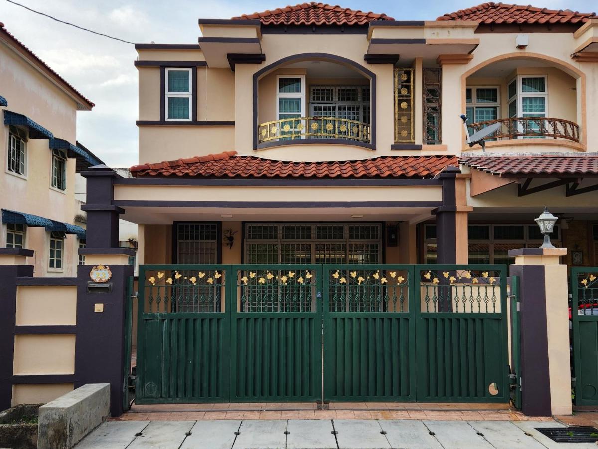 Galaxy Guest Home By Ipoh Maju Stay מראה חיצוני תמונה
