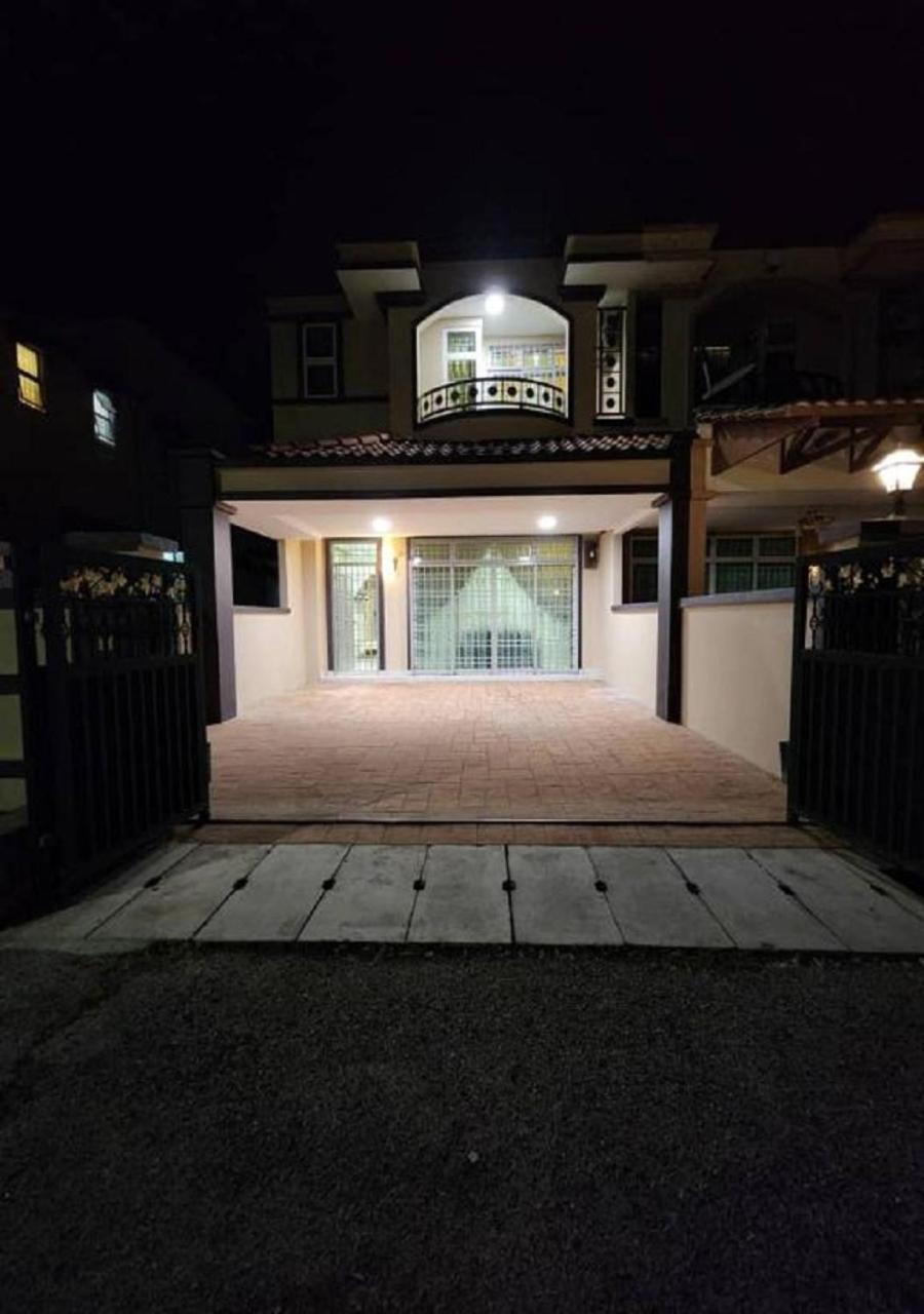 Galaxy Guest Home By Ipoh Maju Stay מראה חיצוני תמונה
