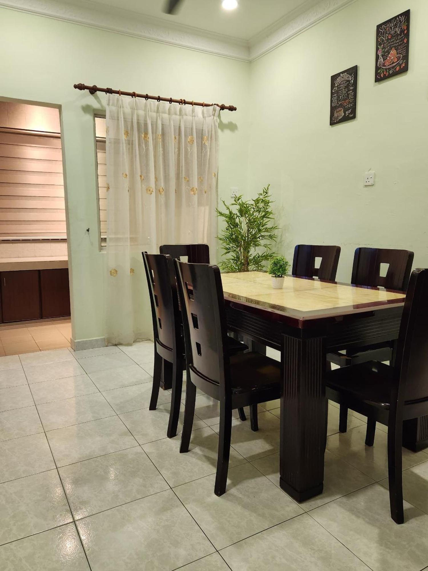Galaxy Guest Home By Ipoh Maju Stay מראה חיצוני תמונה